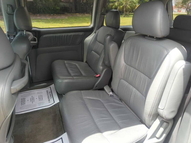2004 Honda Odyssey EX-L w/DVD