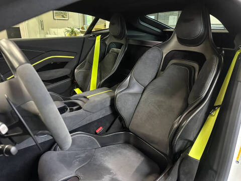 2023 Aston Martin Vantage