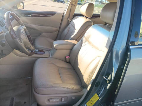 2004 Lexus ES 330