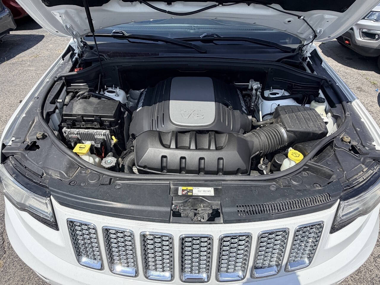 White 2014 Jeep Grand Cherokee Summit 4x2 Summit 4dr SUV 19