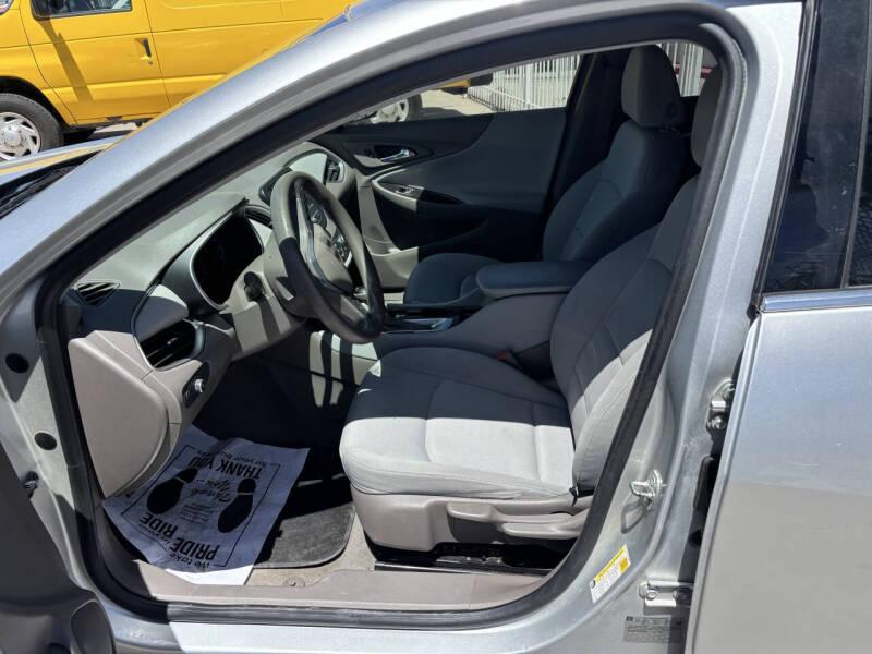 2016 Chevrolet Malibu LS