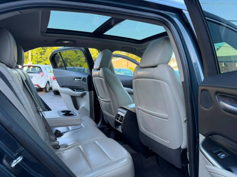 2019 Cadillac XT4 Premium Luxury
