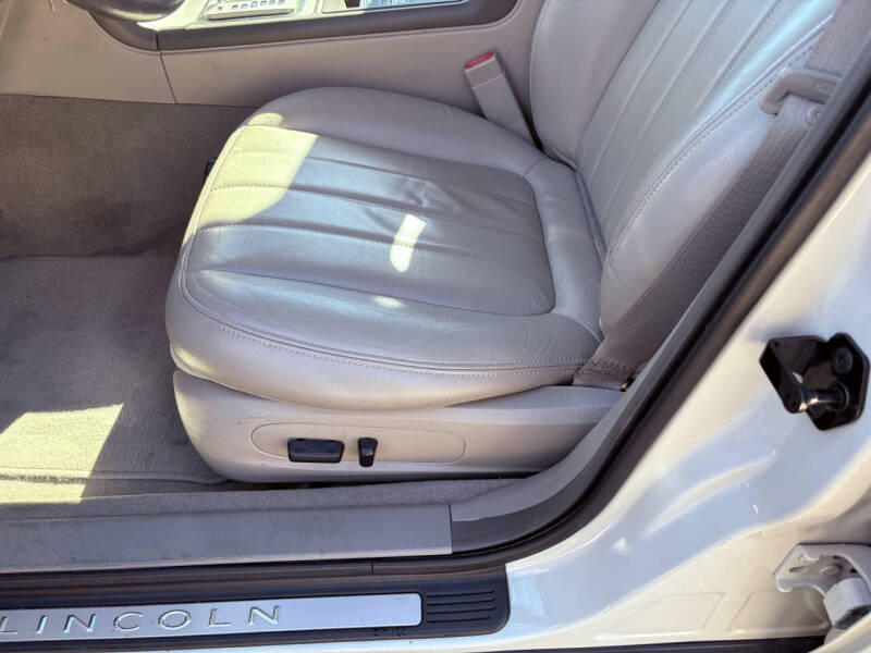 2004 Lincoln LS Luxury