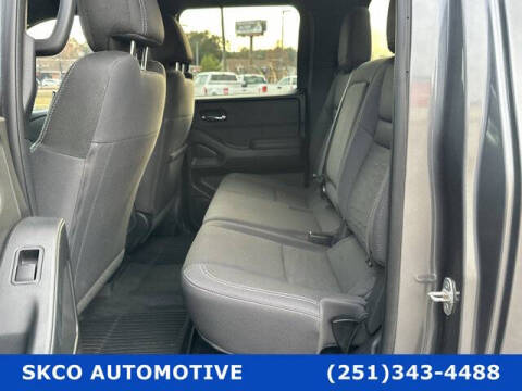 2023 Nissan Frontier SV