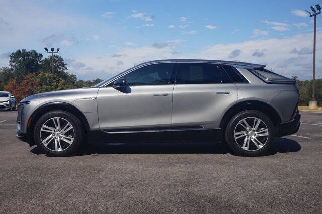 2024 Cadillac LYRIQ Tech