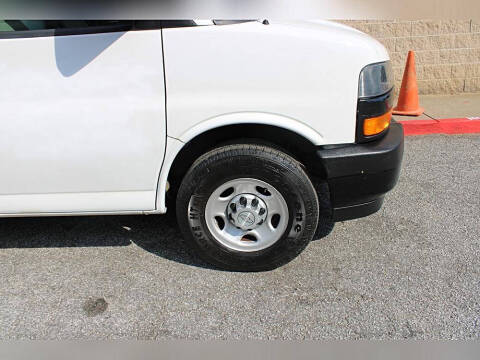 2019 Chevrolet Express 2500