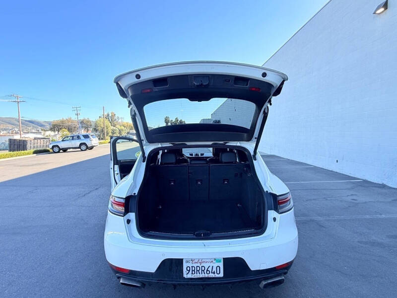 2020 Porsche Macan