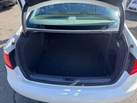 2009 Audi A4 2.0T Premium