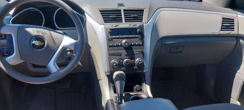 2012 Chevrolet Traverse LS