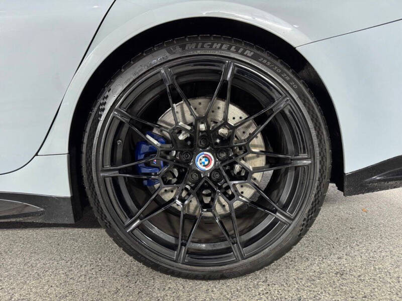2022 BMW M3