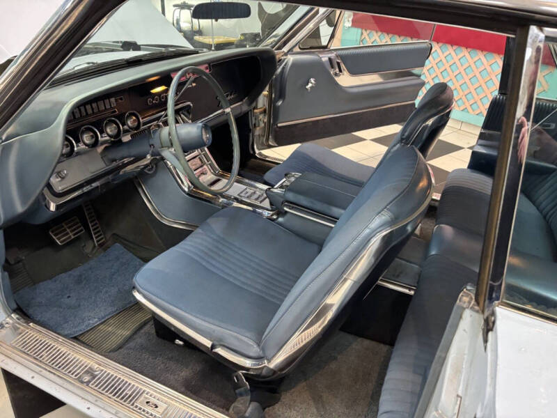 1964 Ford Thunderbird