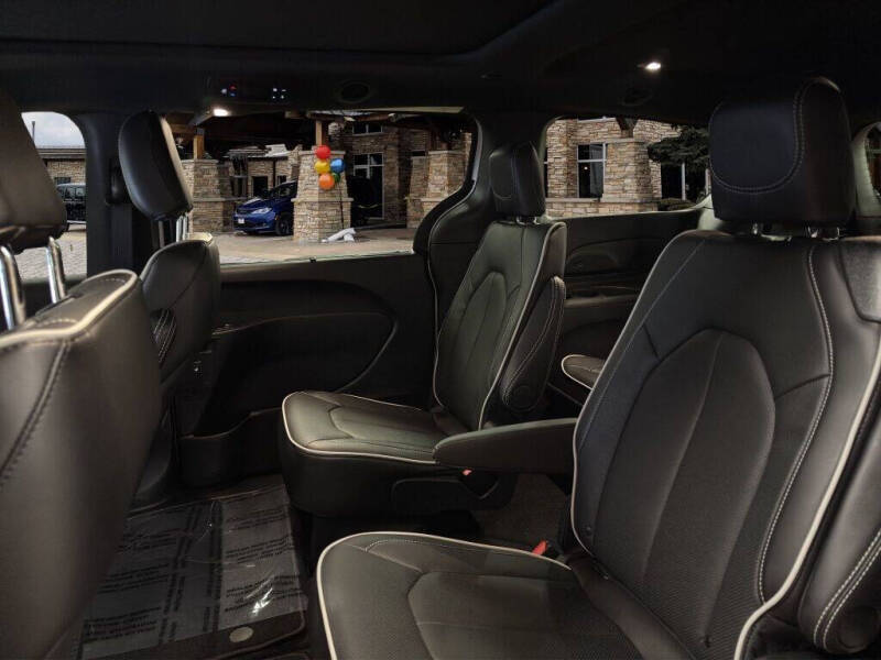 2026 Chrysler Pacifica Limited