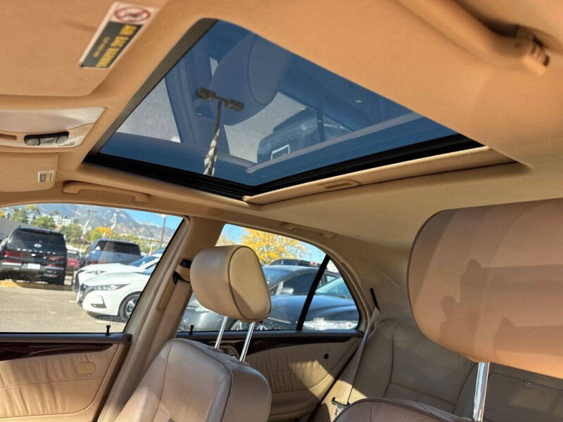 2001 Mercedes-Benz E-Class E 320