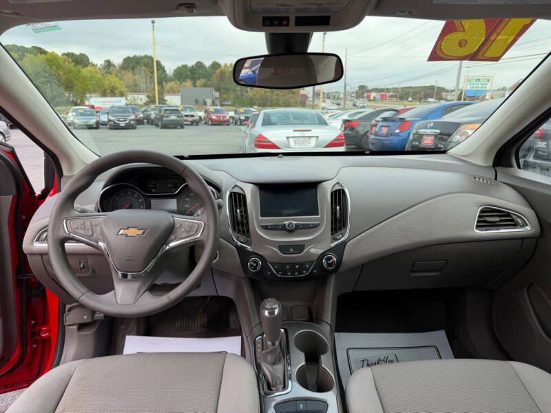 2016 Chevrolet Cruze LT Auto