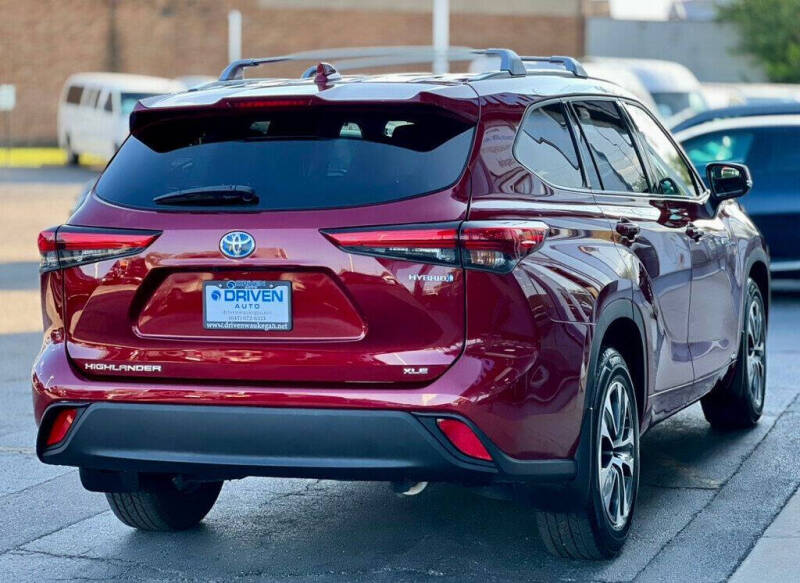 2021 Toyota Highlander Hybrid XLE