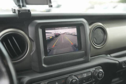 2021 Jeep Gladiator Willys