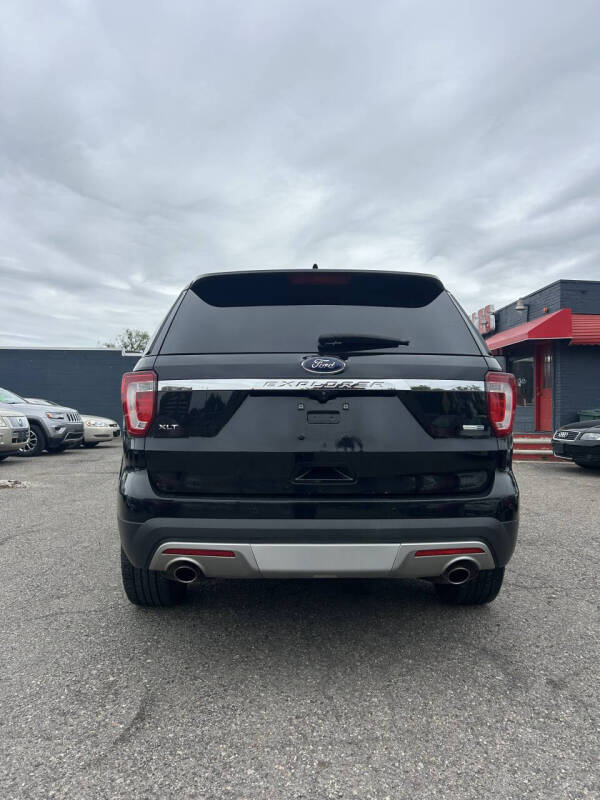 2016 Ford Explorer XLT