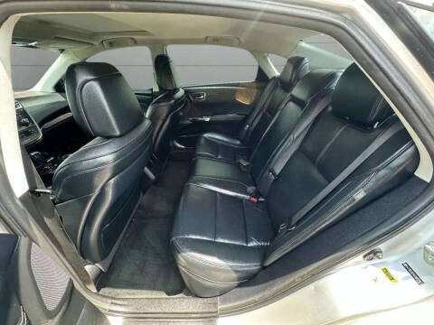 2013 Toyota Avalon XLE