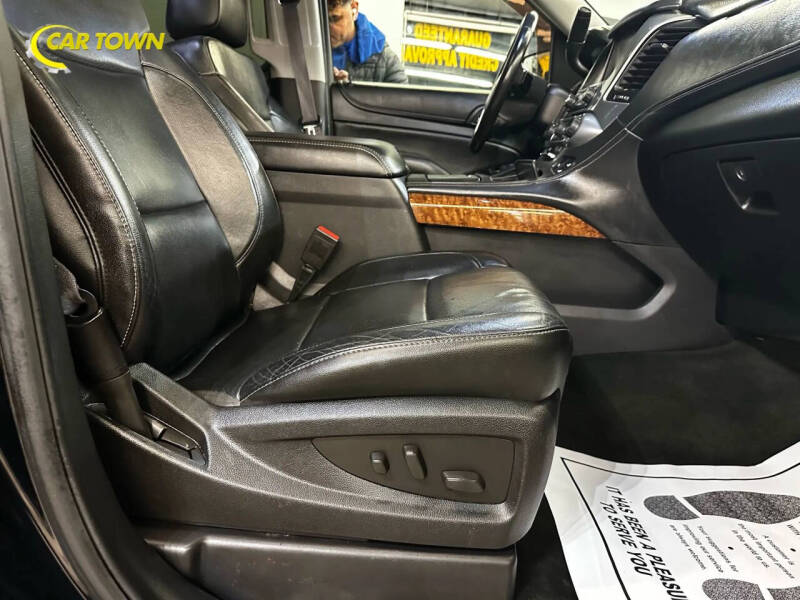 2016 Chevrolet Suburban LTZ