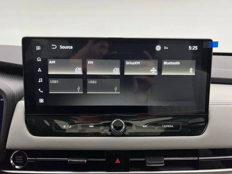 2025 Mitsubishi Outlander SEL Platinum Edition