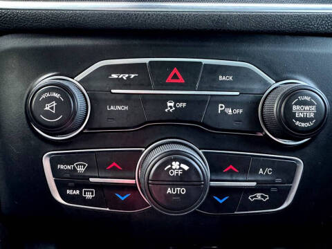 2016 Dodge Charger SRT 392