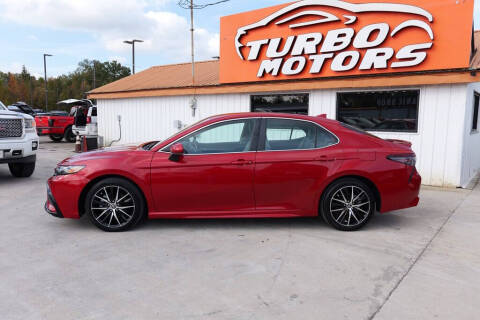 2022 Toyota Camry SE