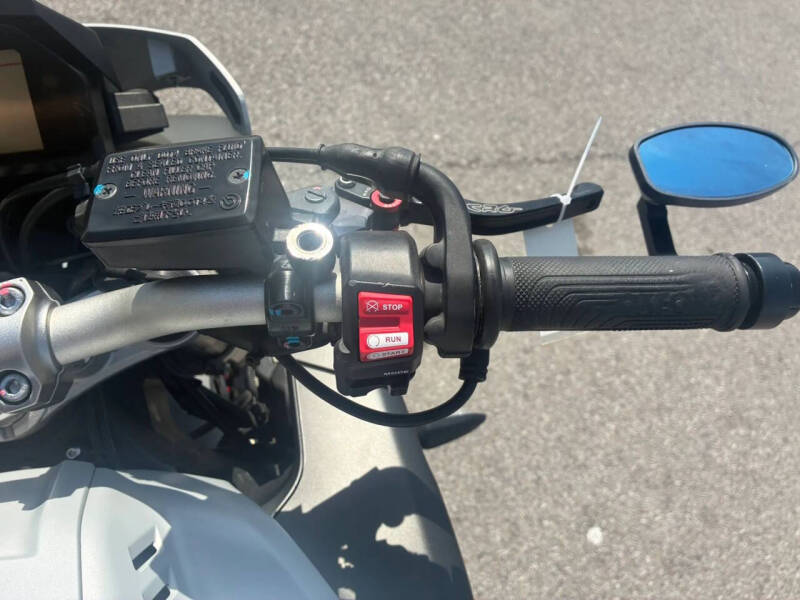 2019 Yamaha MT-10