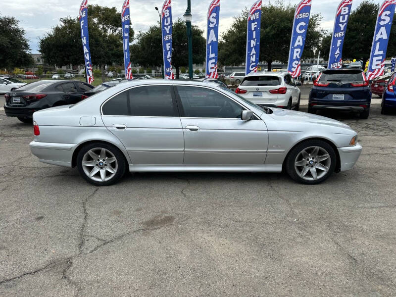 2003 BMW 5 Series 525i