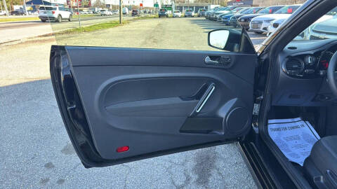 2013 Volkswagen Beetle 2.5L Entry PZEV