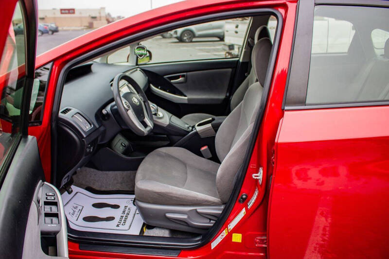 2015 Toyota Prius Two