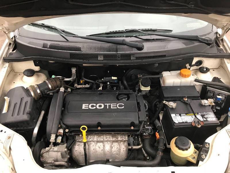 2011 Chevrolet Aveo LT