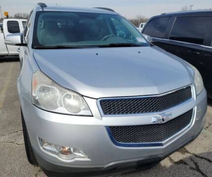 2010 Chevrolet Traverse for sale at CASH CARS in Circleville OH