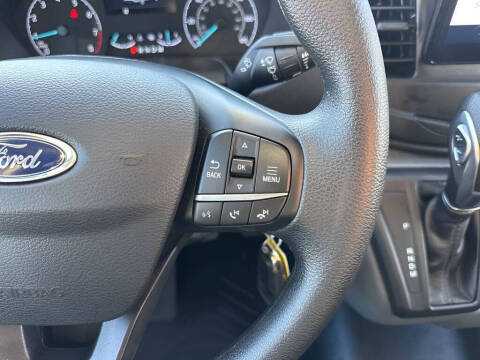 2025 Ford Transit 250