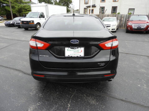 2016 Ford Fusion S