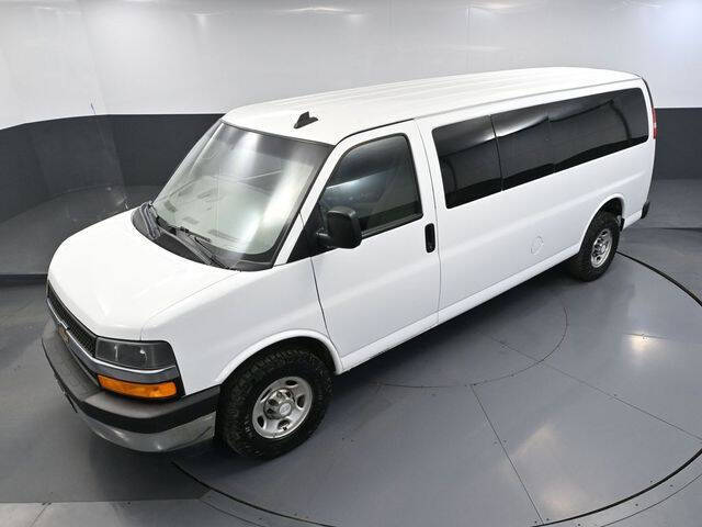 2017 Chevrolet Express LT 3500