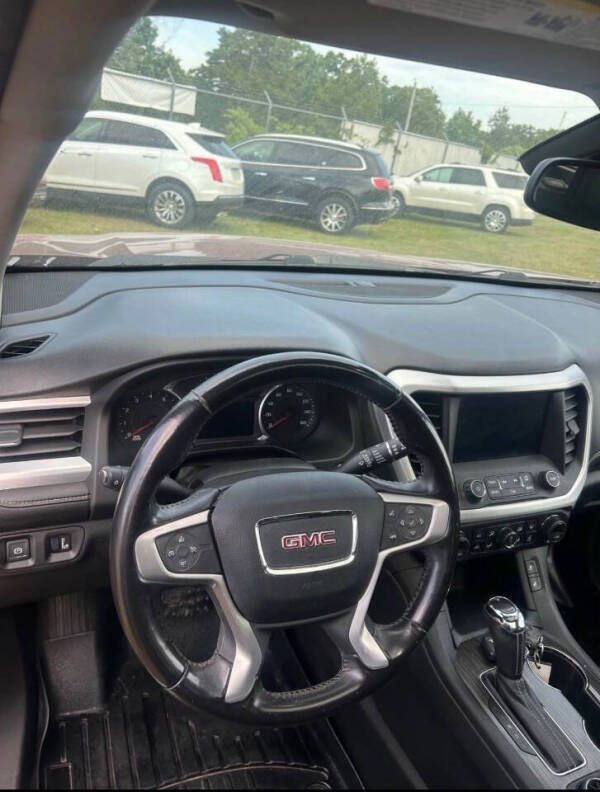 2019 GMC Acadia SLT-1