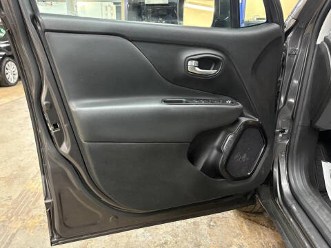 2017 Jeep Renegade Altitude