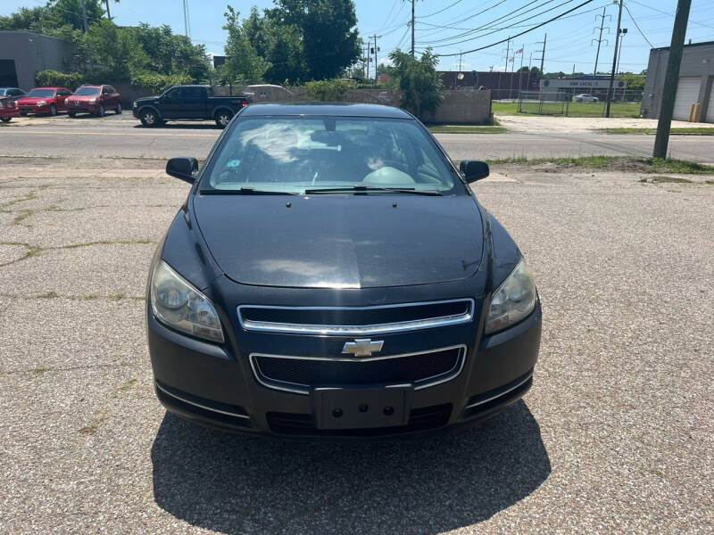2009 Chevrolet Malibu for sale at Two Rivers Auto Sales Corp. in South Bend IN