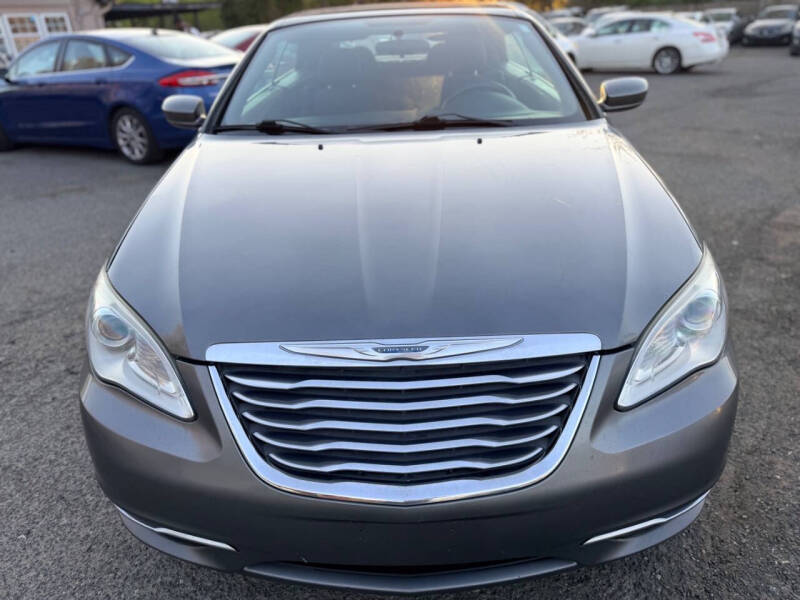 2013 Chrysler 200 Touring
