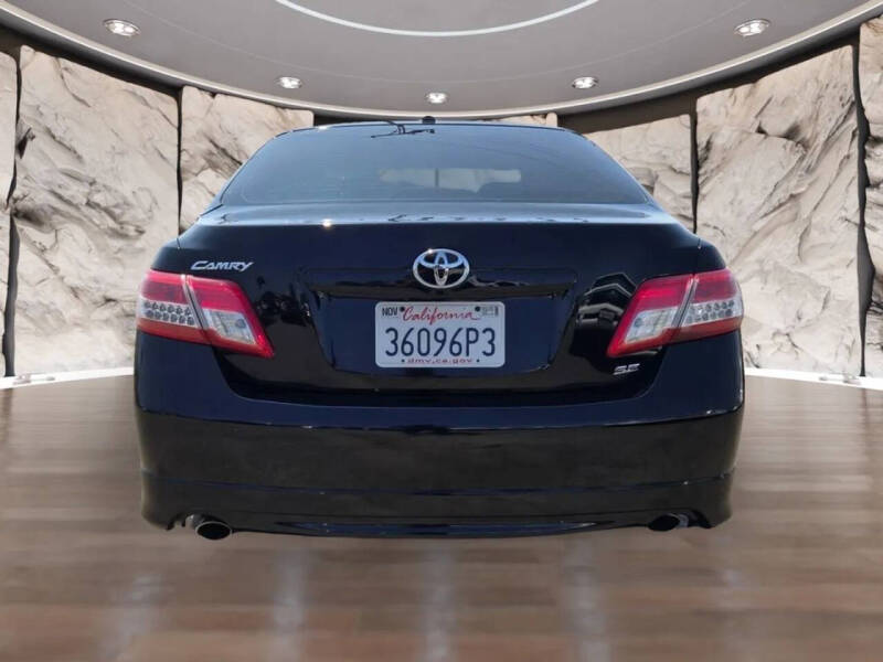 2010 Toyota Camry SE V6