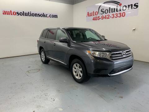 2013 Toyota Highlander for sale at Auto Solutions in Warr Acres OK