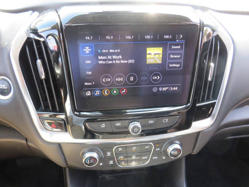 2021 Chevrolet Traverse LT Leather
