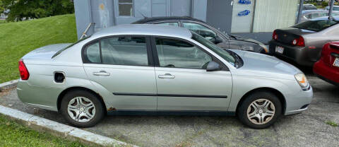2005 Chevrolet Malibu for sale at STEVE GRAYSON MOTORS in Youngstown OH