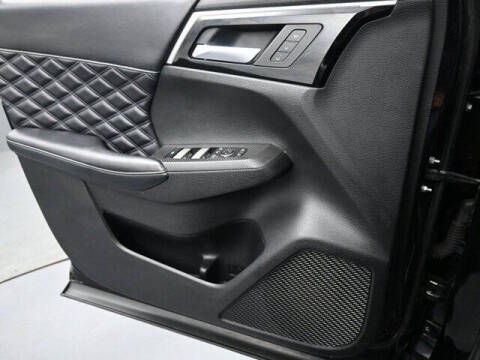 2023 Mitsubishi Outlander PHEV SEL