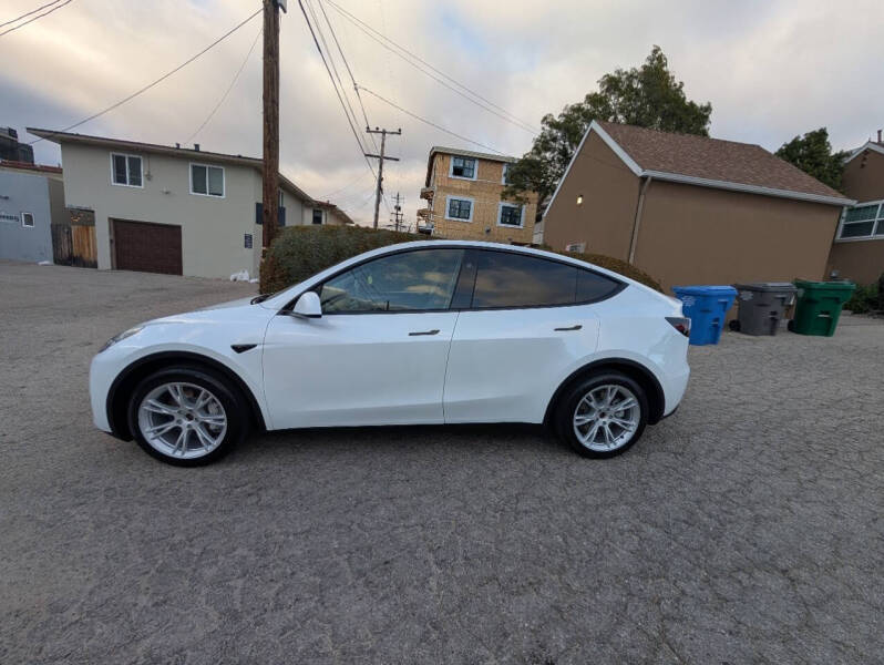 2023 Tesla Model Y Long Range