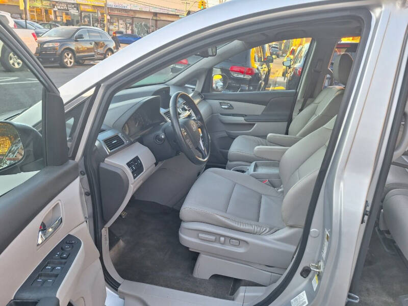 2014 Honda Odyssey EX-L w/DVD