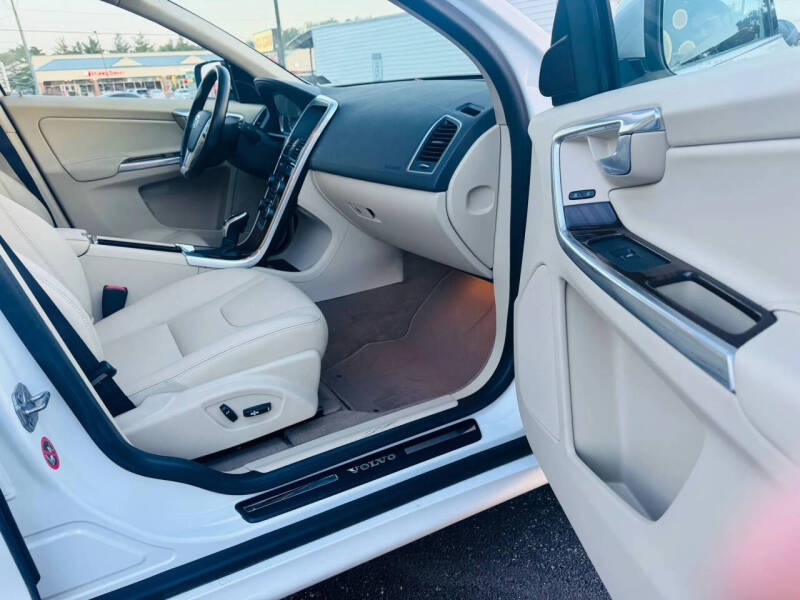 2015 Volvo XC60 3.2 Premier Plus