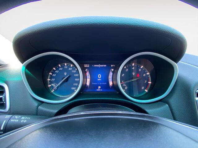 2015 Maserati Ghibli