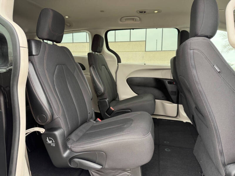 2019 Chrysler Pacifica Touring Plus