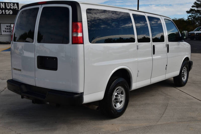 2017 Chevrolet Express LS 2500